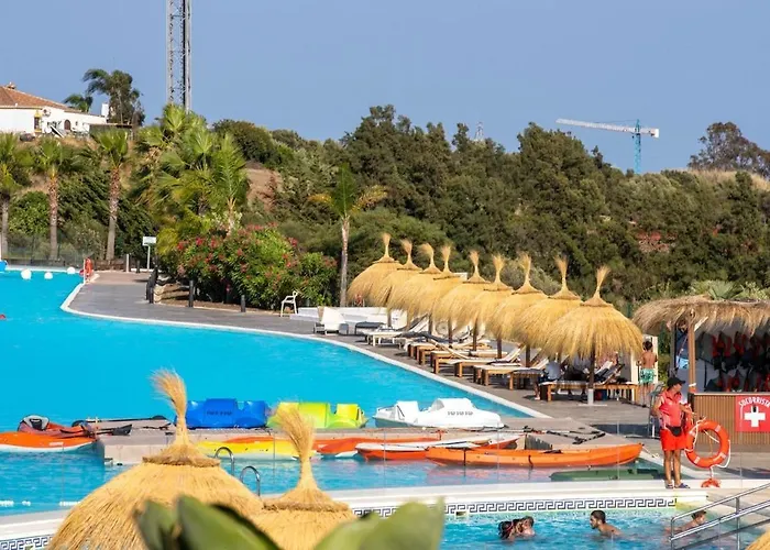 Al4-2006 - - Alcazaba Lagoon * Estepona