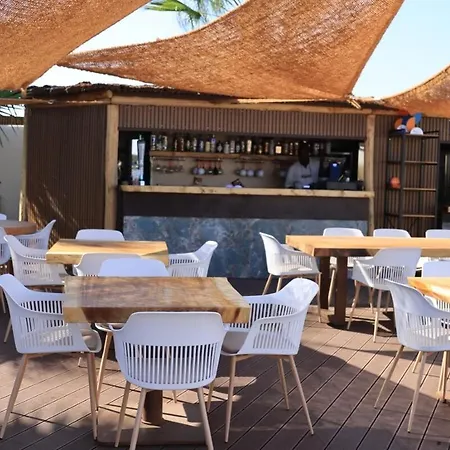 Al4-2006 - - Alcazaba Lagoon