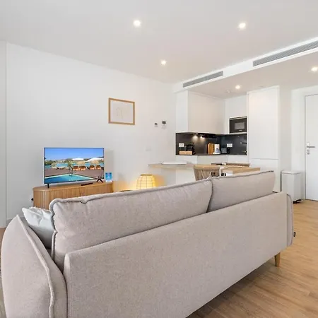 Al4-2006 - - Alcazaba Lagoon Эстепона