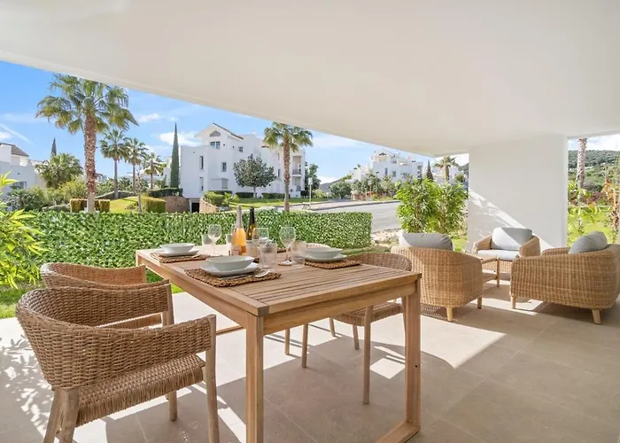 Al4-2006 - - Alcazaba Lagoon * Estepona