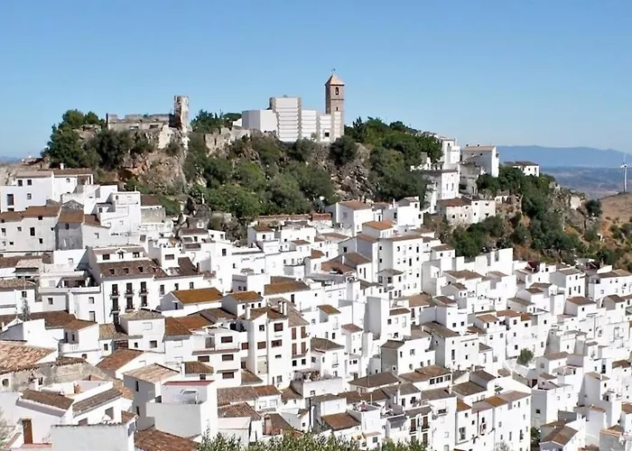 Al4-2006 - - Alcazaba Lagoon Estepona